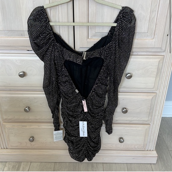 NWT For Love and Lemons Glitter Ruched Cocktail Mini Dress Size M - Picture 5 of 9